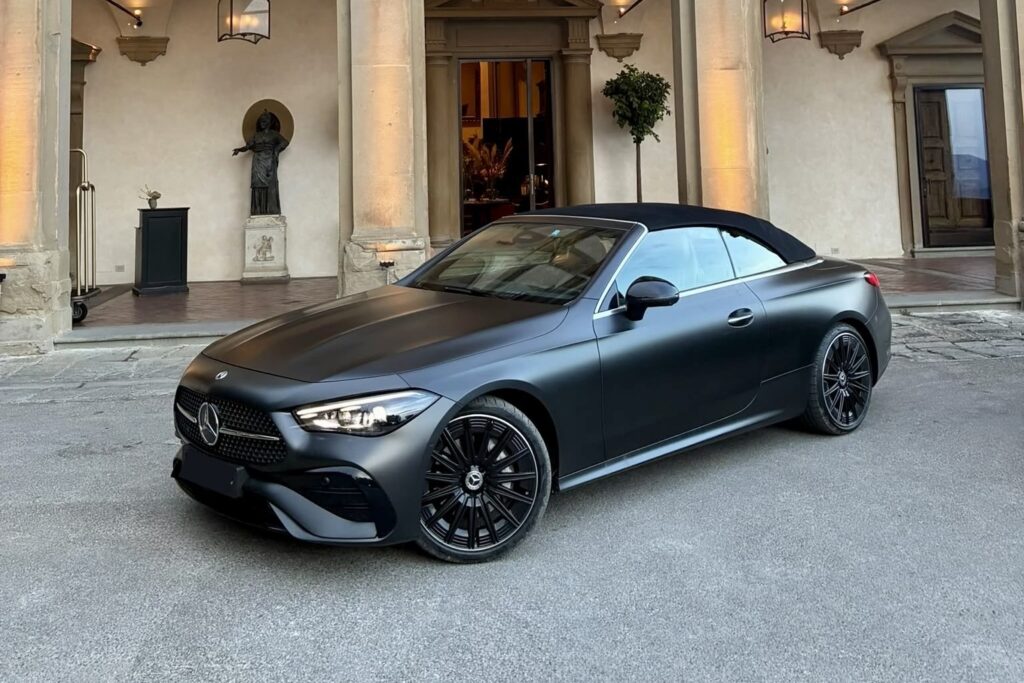 Mercedes-Benz CLE Cabriolet Crop