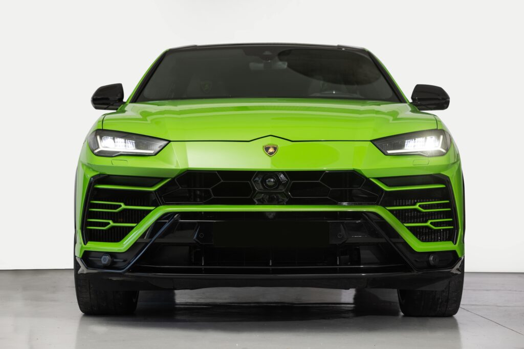 0D0A0215 targa nera-min