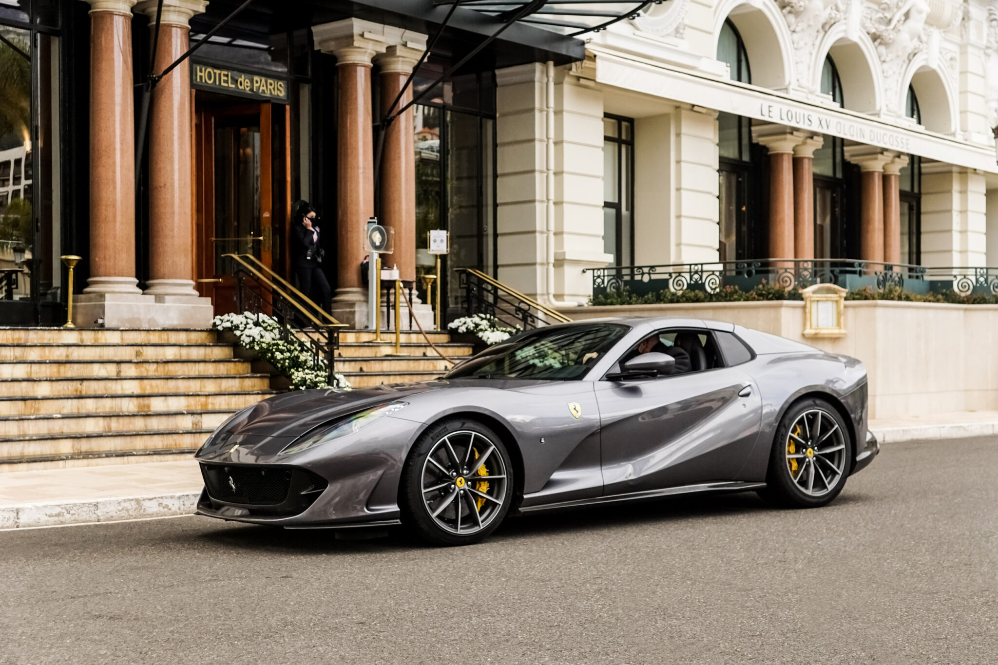 ferrari-812-gts-c879428022022190058_4